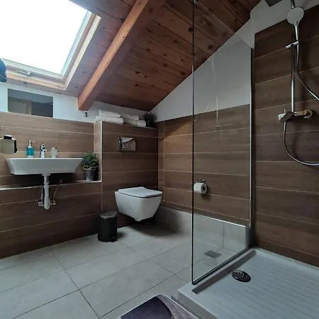 Omega Estate * Kypseli